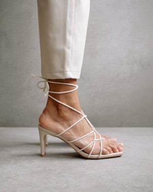 Alohas Unique Tacón Sandals Blancos | KBCIP4530