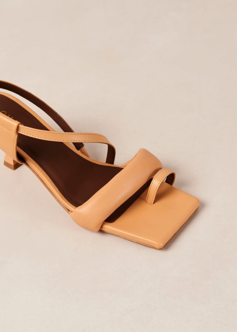 Alohas Asymmetric Straps Tiras Sandals Naranjas | CBUVW2410