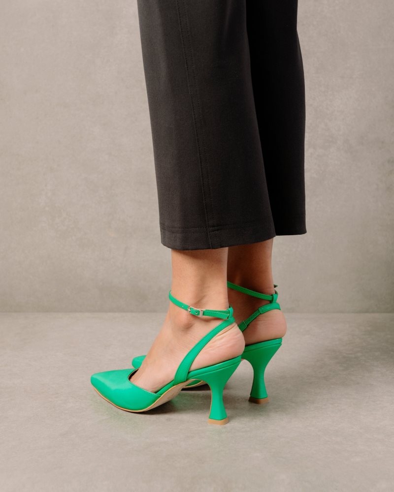 Alohas Cinderella Bright Cuero Pumps Verdes | ESCBI1785