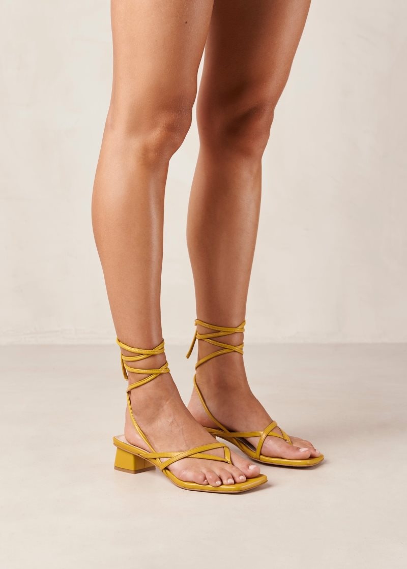 Alohas Elio Vegan Cuero Sandals Amarillos | HXYIU9831