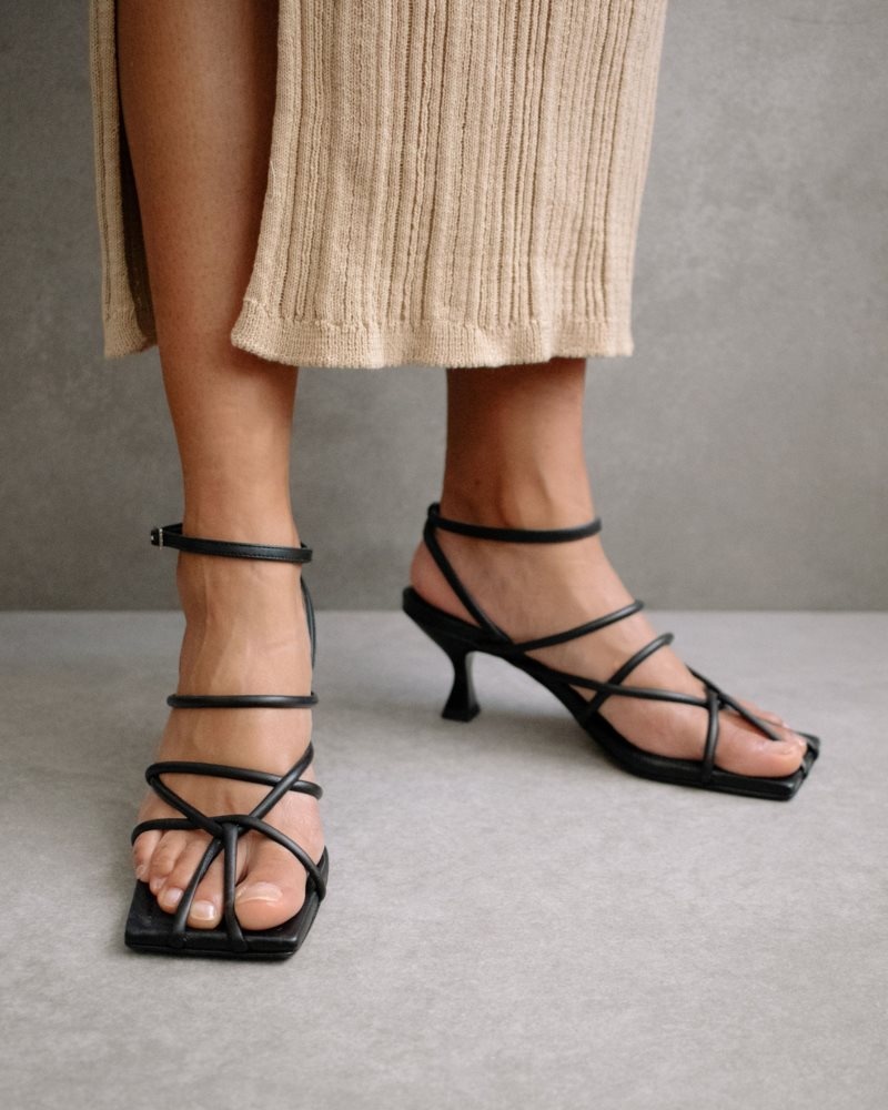 Alohas Ginza Cuero Sandals Negros | NJFPS6372