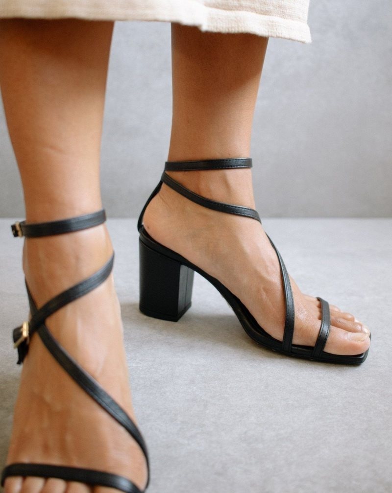 Alohas Manhattan Cuero Sandals Negros | QTUFJ7423