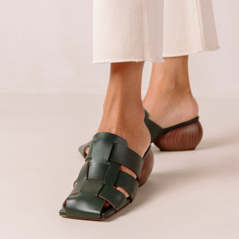 Alohas Ruby Woven Cuero Mules Verdes | LTIYX5280