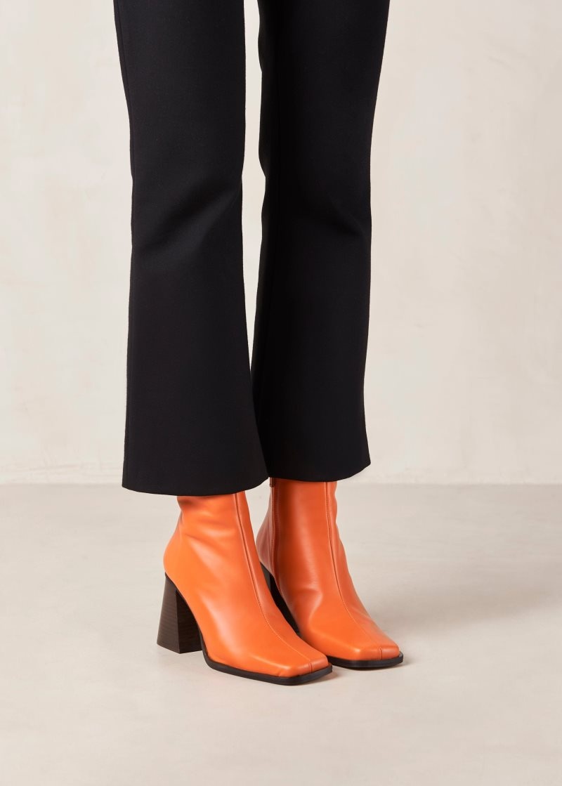 Alohas South Bright Cuero Boots Naranjas | CVMIF4209