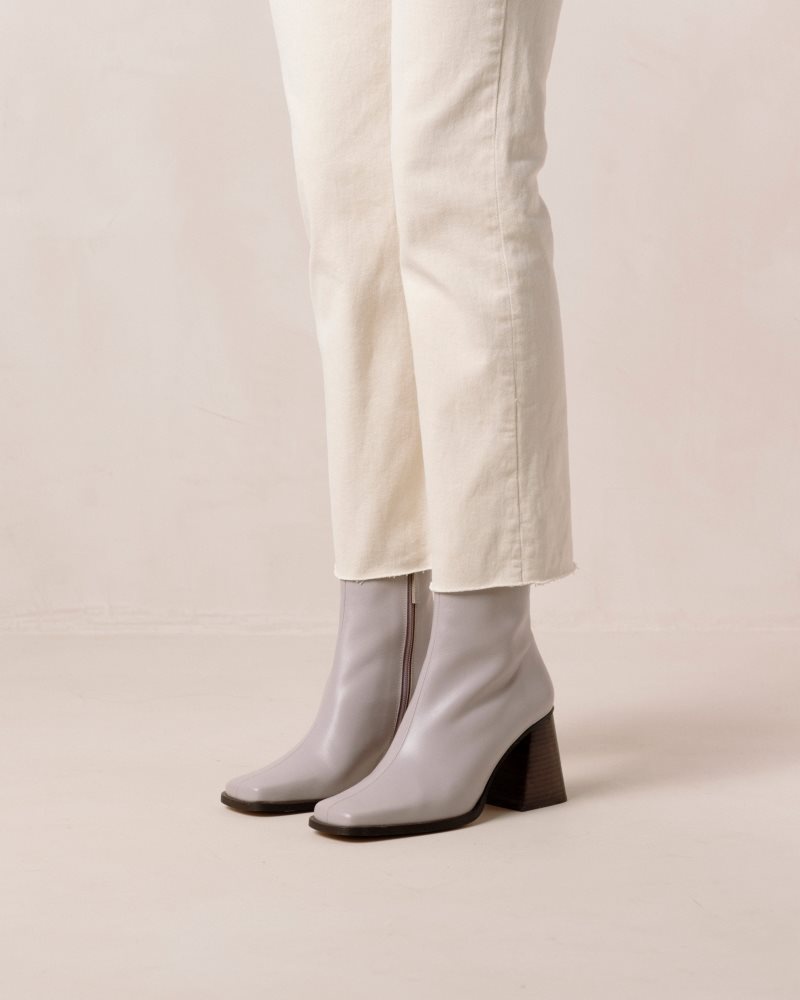 Alohas South Lilac Cuero Boots Morados | YLGKD9053