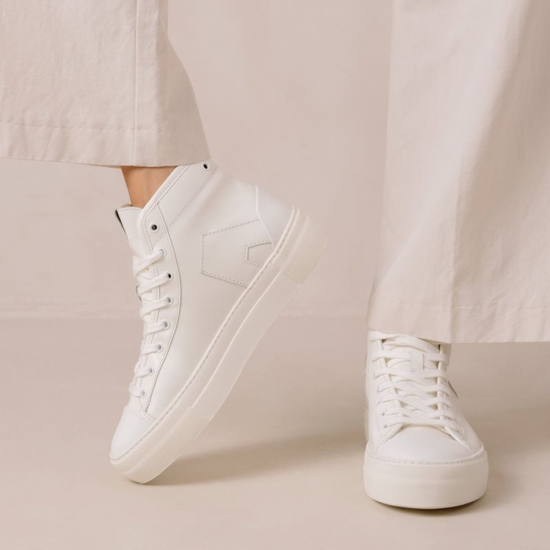 Alohas TB.35 Cuero Sneakers Creme | JFMLH0948