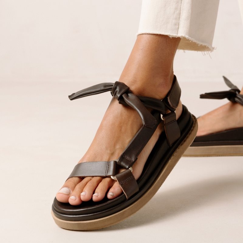 Alohas Tied Together Cuero Sandals Cafes Marrom | SYJNO8754