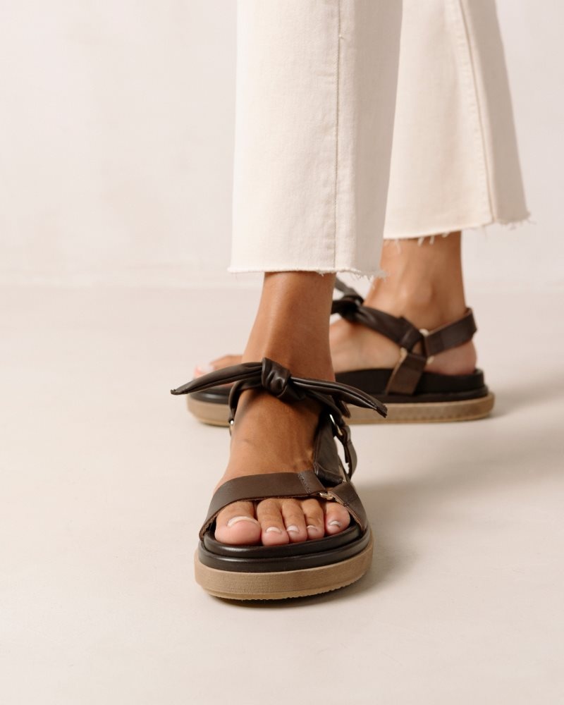 Alohas Tied Together Cuero Sandals Cafes Marrom | SYJNO8754