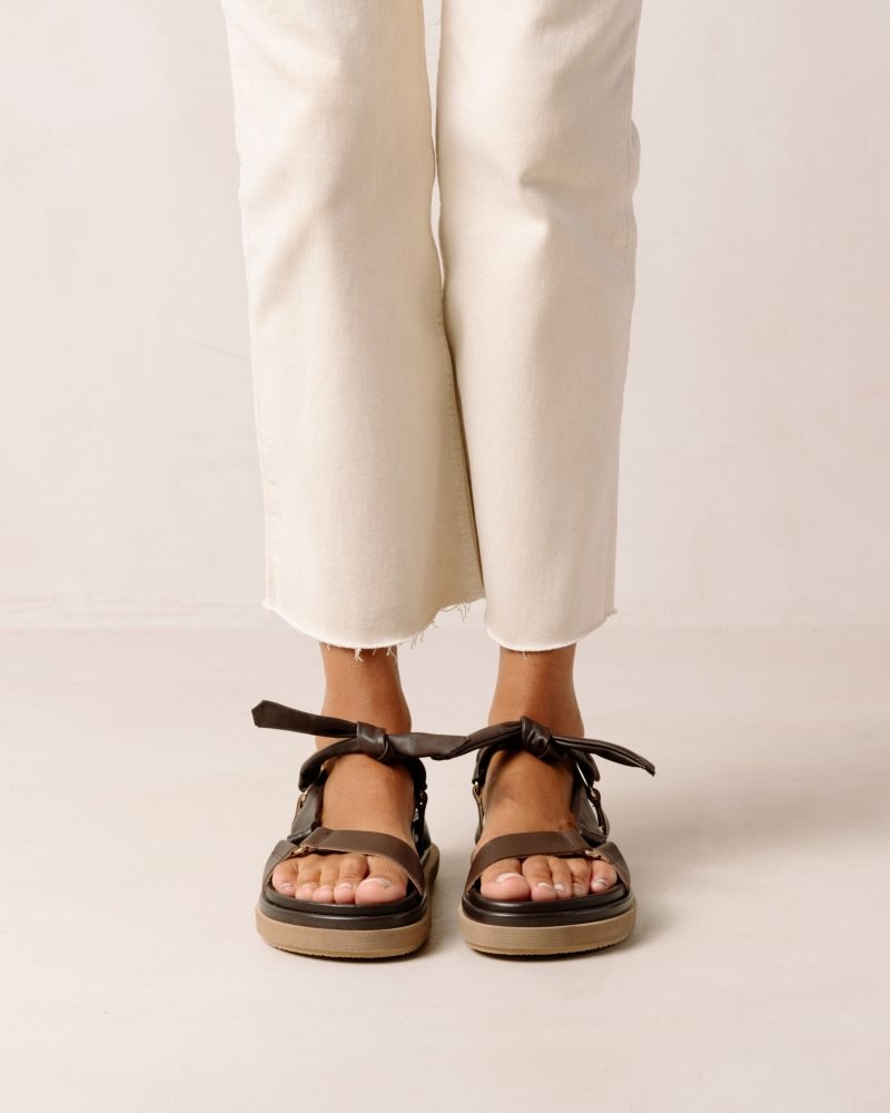 Alohas Tied Together Cuero Sandals Cafes Marrom | SYJNO8754