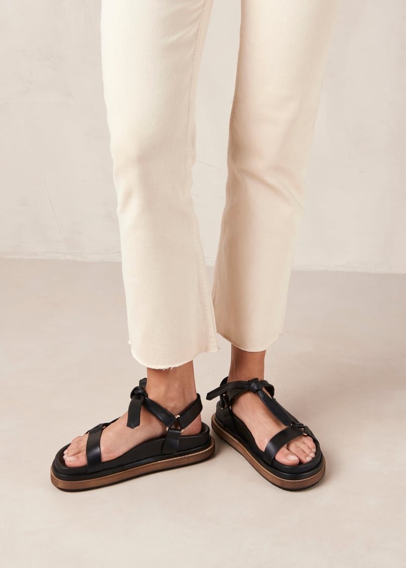 Alohas Tied Together Cuero Sandals Negros | SWPIV5021