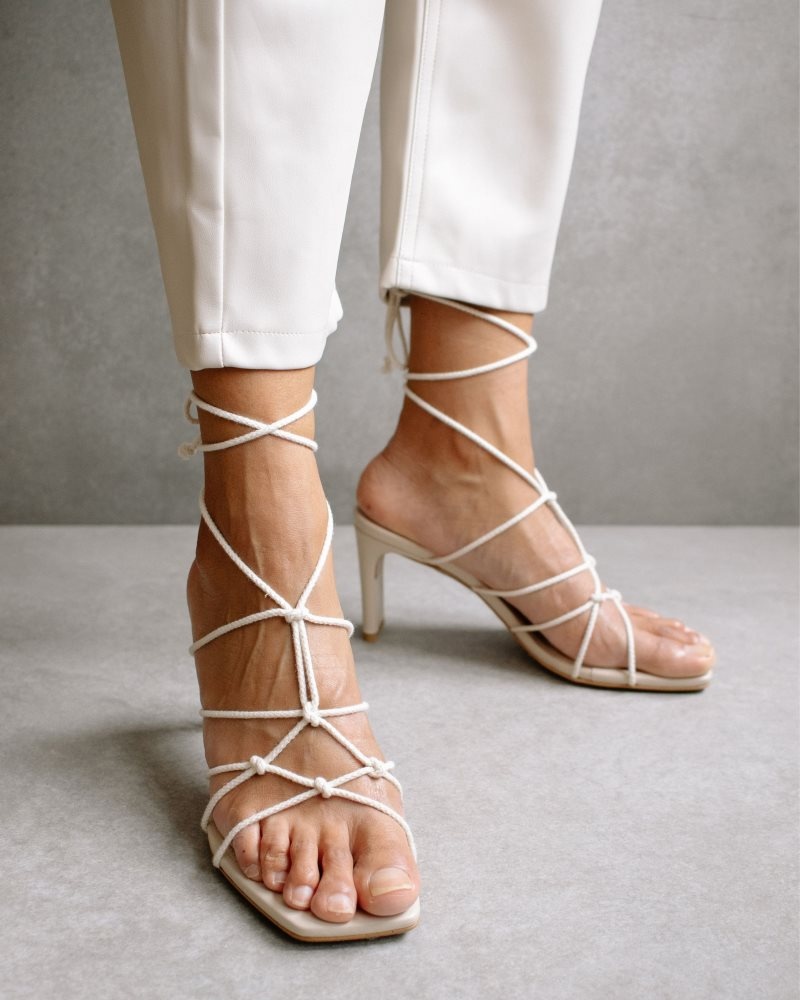 Alohas Unique Tacón Sandals Blancos | KBCIP4530