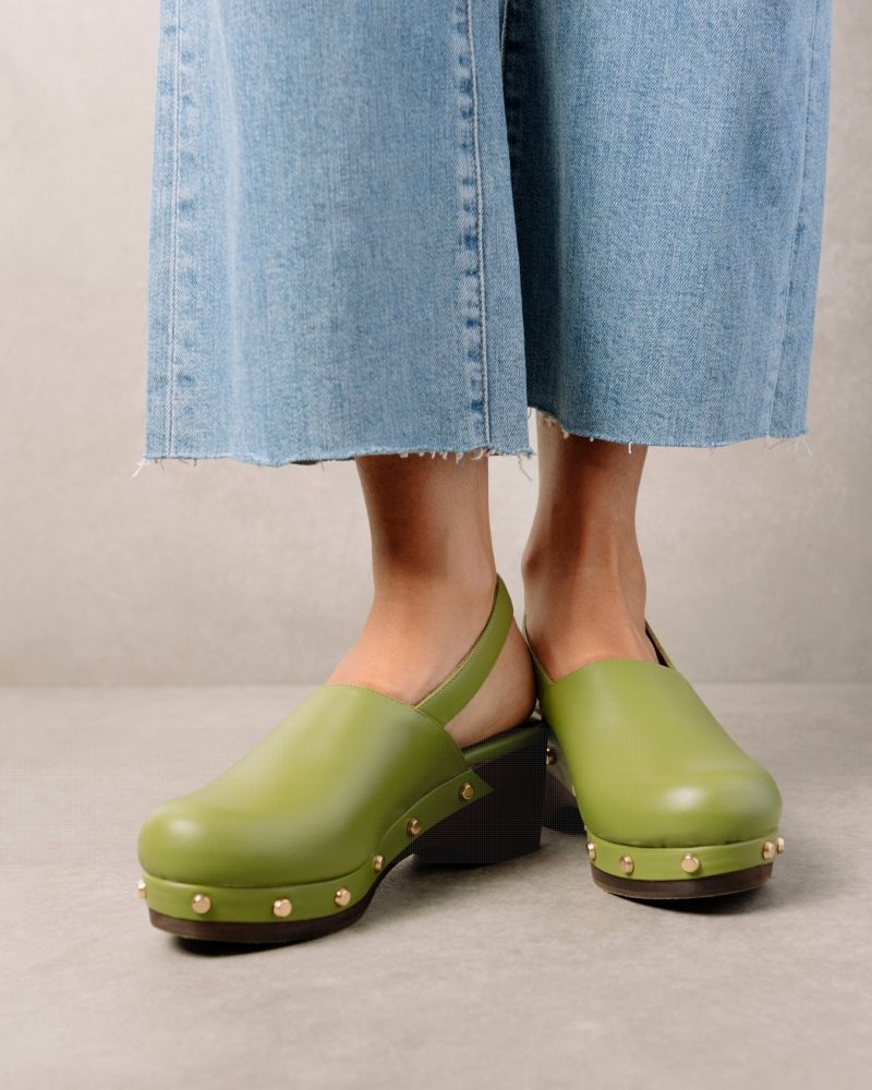 Alohas Vinyl Cuero Clogs Evergreen | MHZFC6789