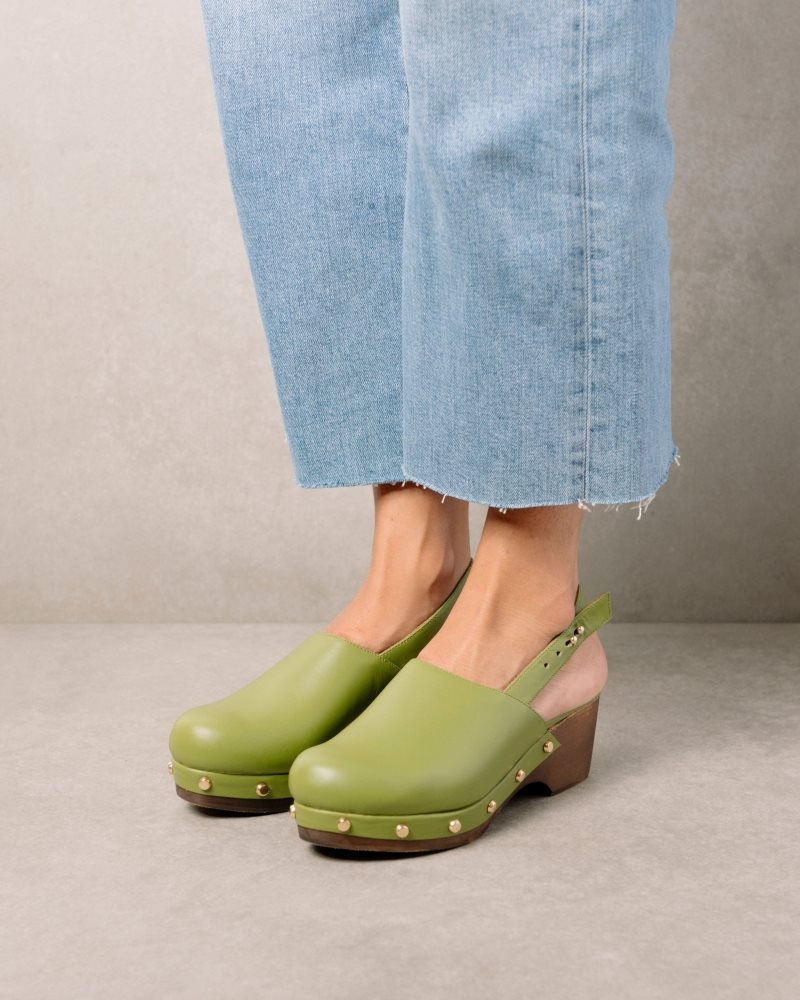 Alohas Vinyl Cuero Clogs Evergreen | MHZFC6789