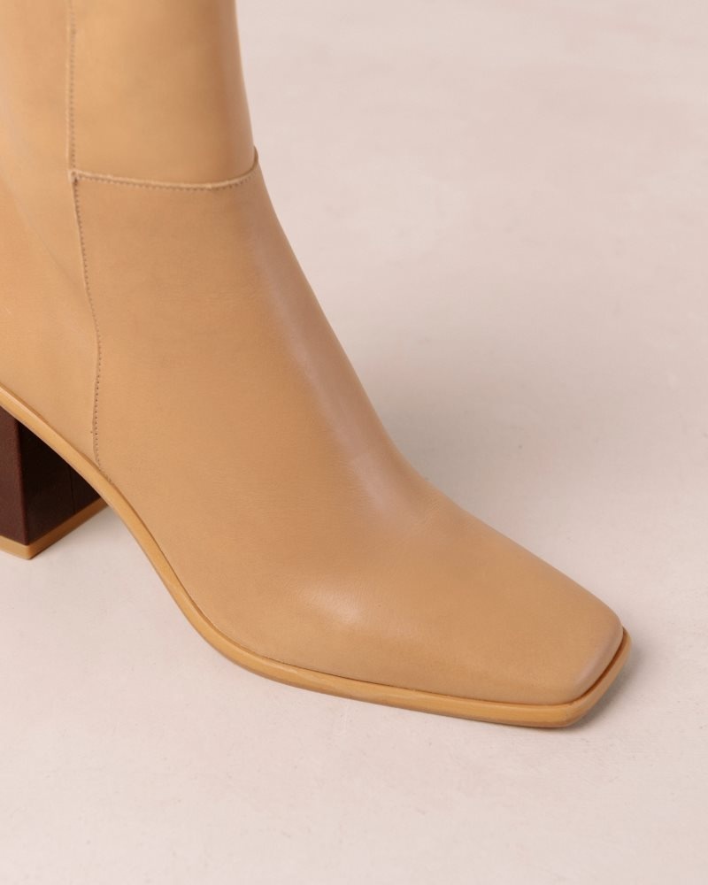 Alohas West Cuero Boots Beige | XNDIA9268